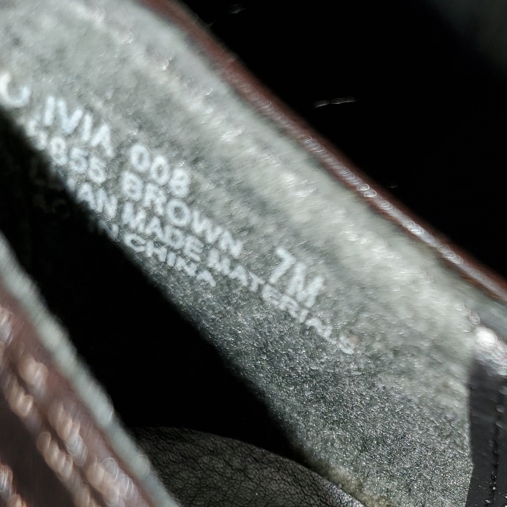 NWOT WOMEN'S OLIVIA HOTCAKES - Picture 7 of 7